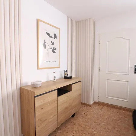 Apartment Estupendo Duplex Famililar Con Terrazas Y Parking By Hometels *